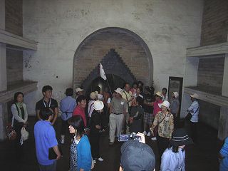 Underground palace